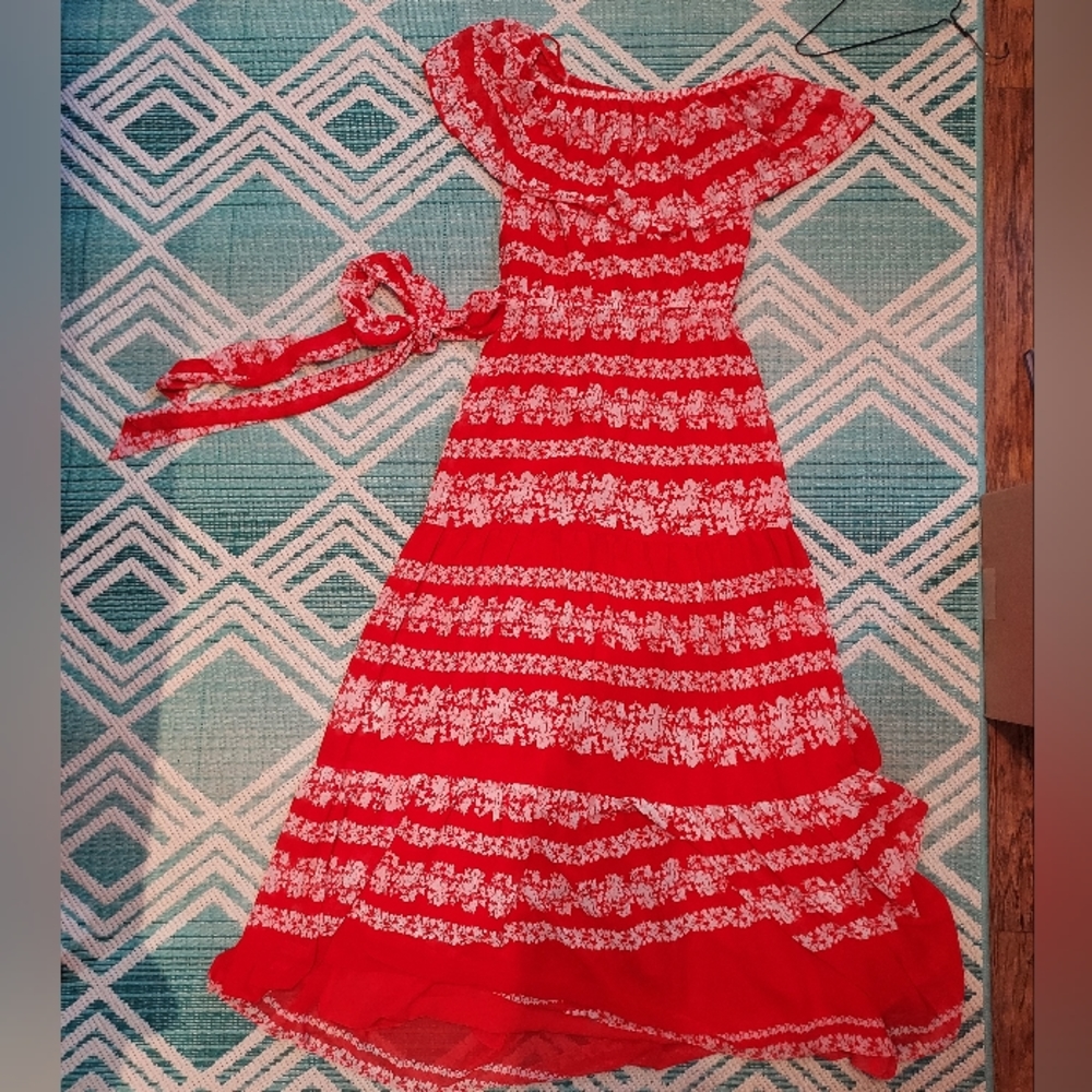 Red, ruffle shoulder long dress 8